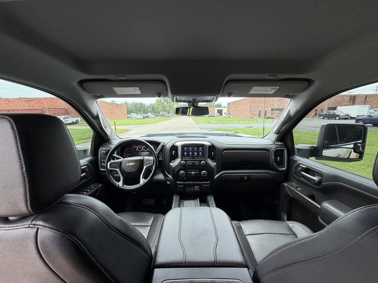 Used 2023 Chevrolet Silverado 2500 LTZ w/ LTZ Plus Package AWD/4WD image 39