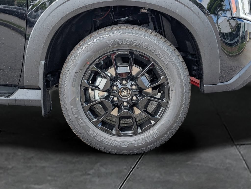New 2025 Nissan Armada PRO-4X w/ Pro-4X Premium Package AWD/4WD image 11