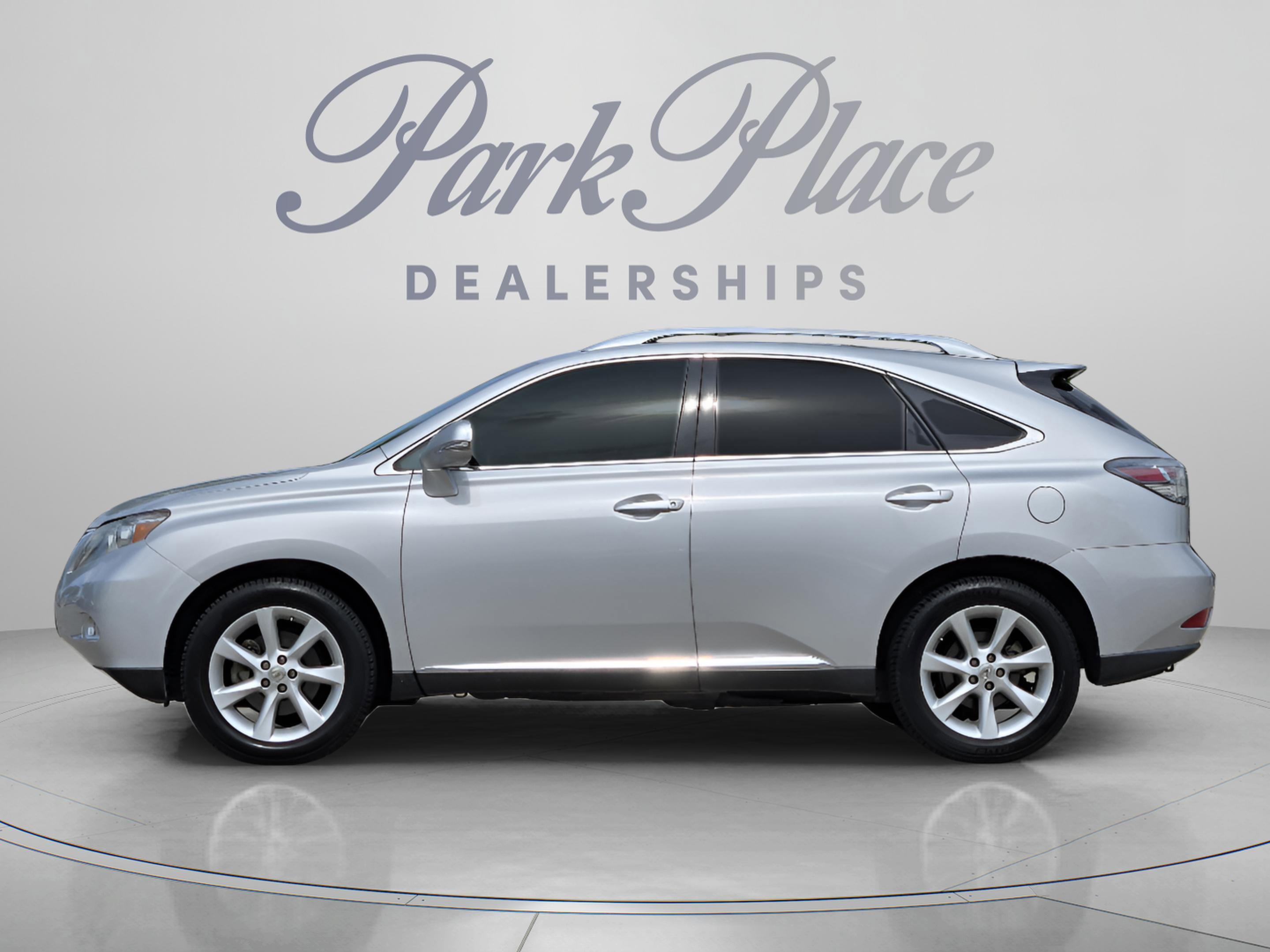 Used 2012 Lexus RX 350 FWD w/ Premium Pkg image 2