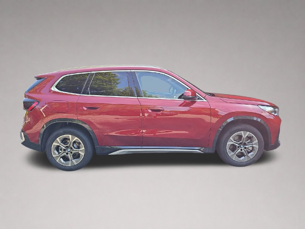 New 2026 BMW X1 xDrive28i w/ Convenience Package AWD/4WD image 3