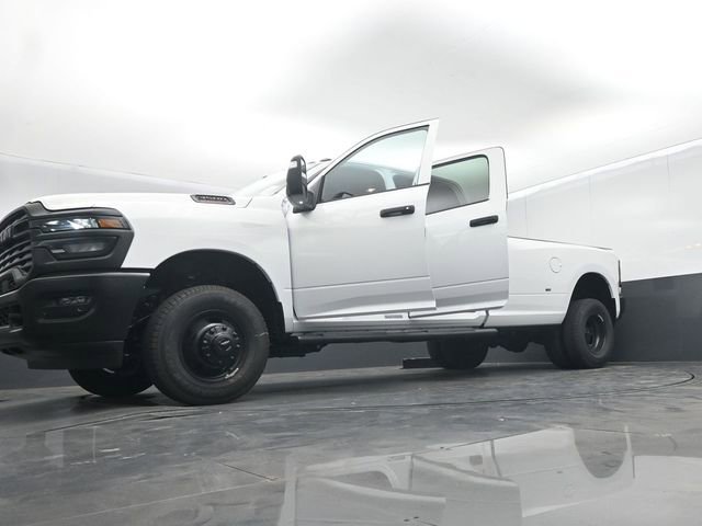 New 2026 RAM 3500 Tradesman AWD/4WD image 68