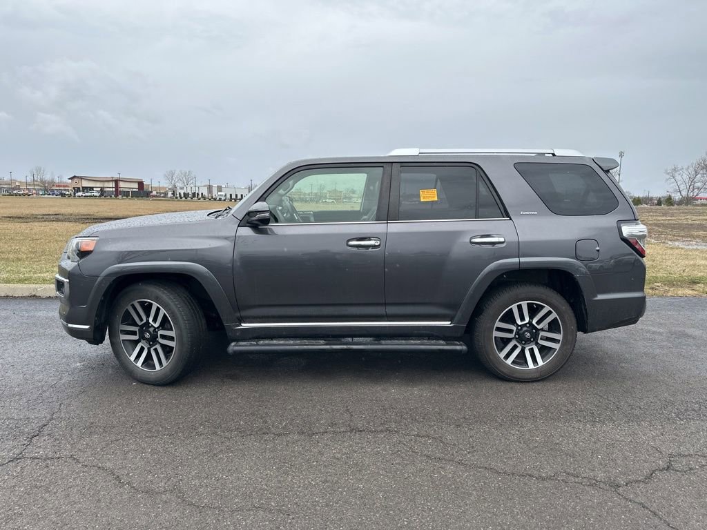 Used 2015 Toyota 4Runner Limited image 8
