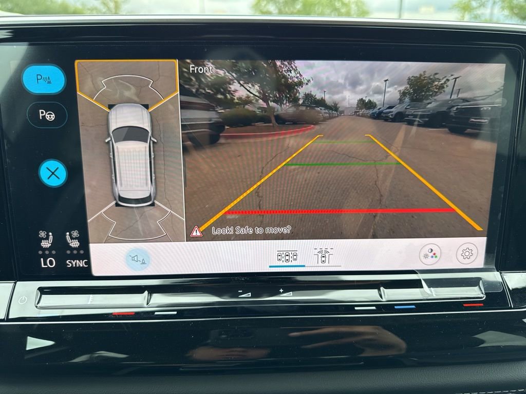 New 2026 Volkswagen Atlas Cross Sport SEL Premium R-Line image 32