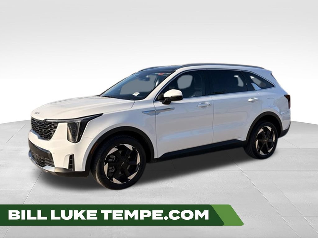 Used 2025 Kia Sorento S w/ Panoramic Sunroof Package