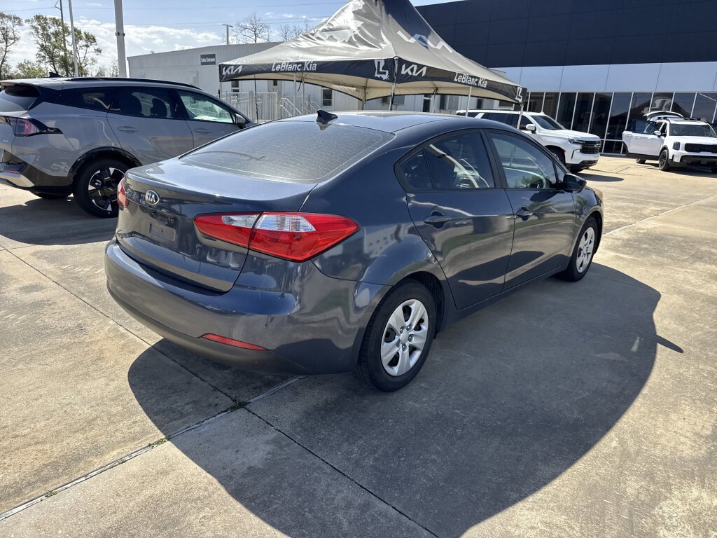 Used 2016 Kia Forte LX image 13