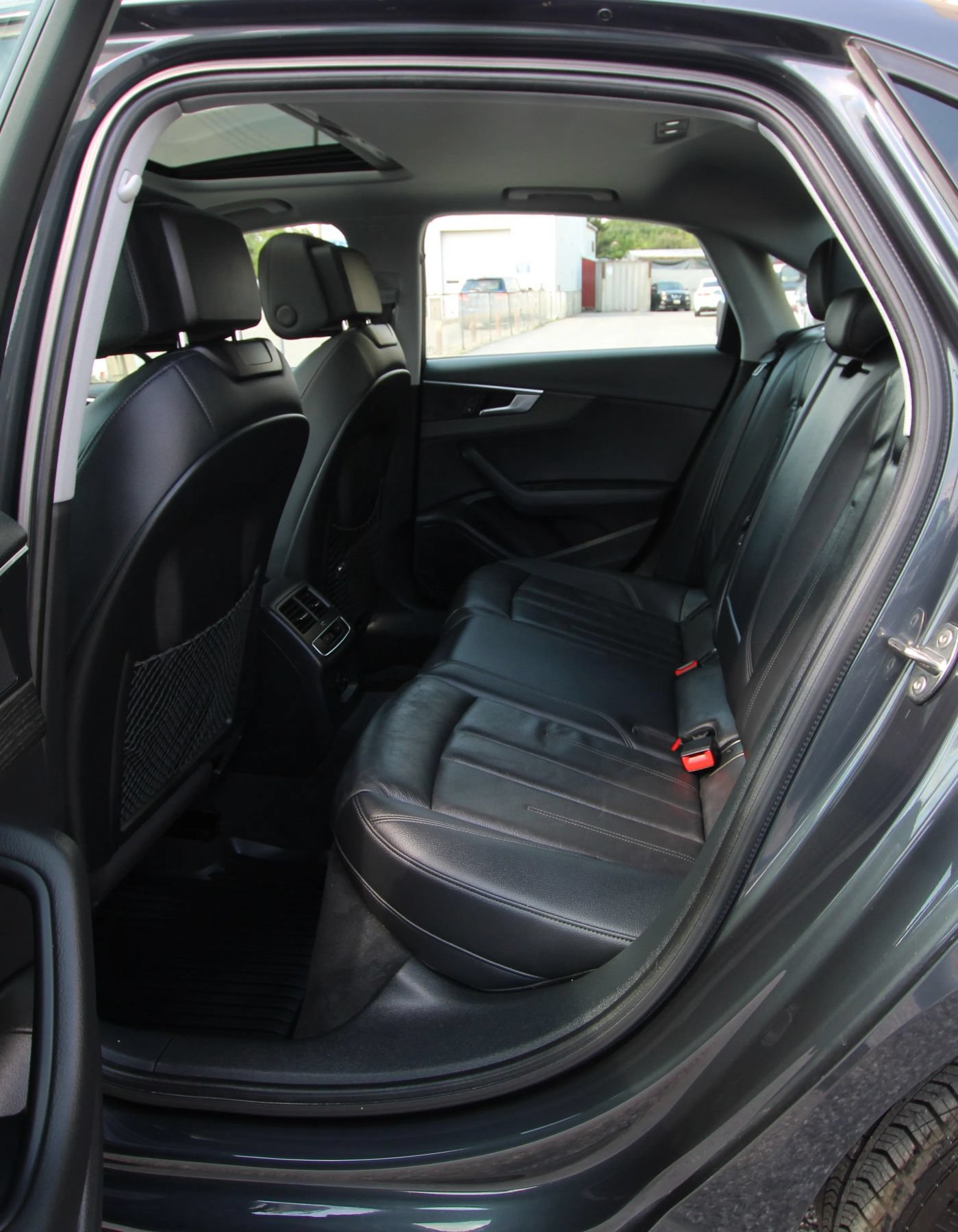 Used 2018 Audi A4 2.0T Premium w/ Convenience Package AWD/4WD image 10