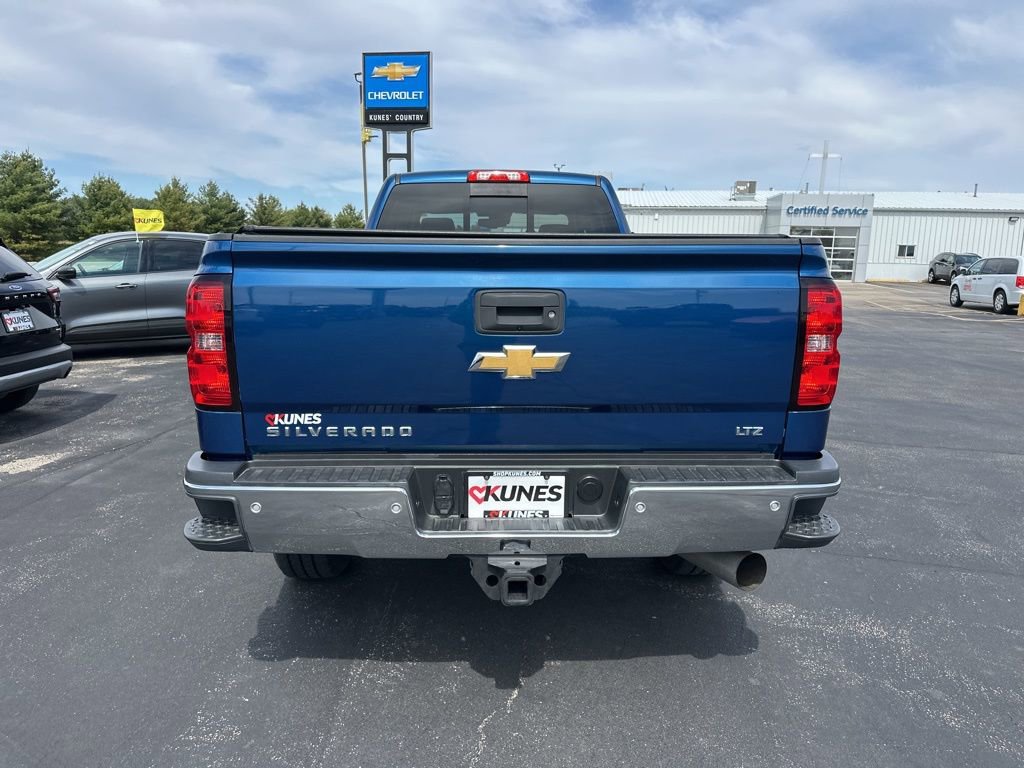 Used 2018 Chevrolet Silverado 2500 LTZ w/ Duramax Plus Package AWD/4WD image 13