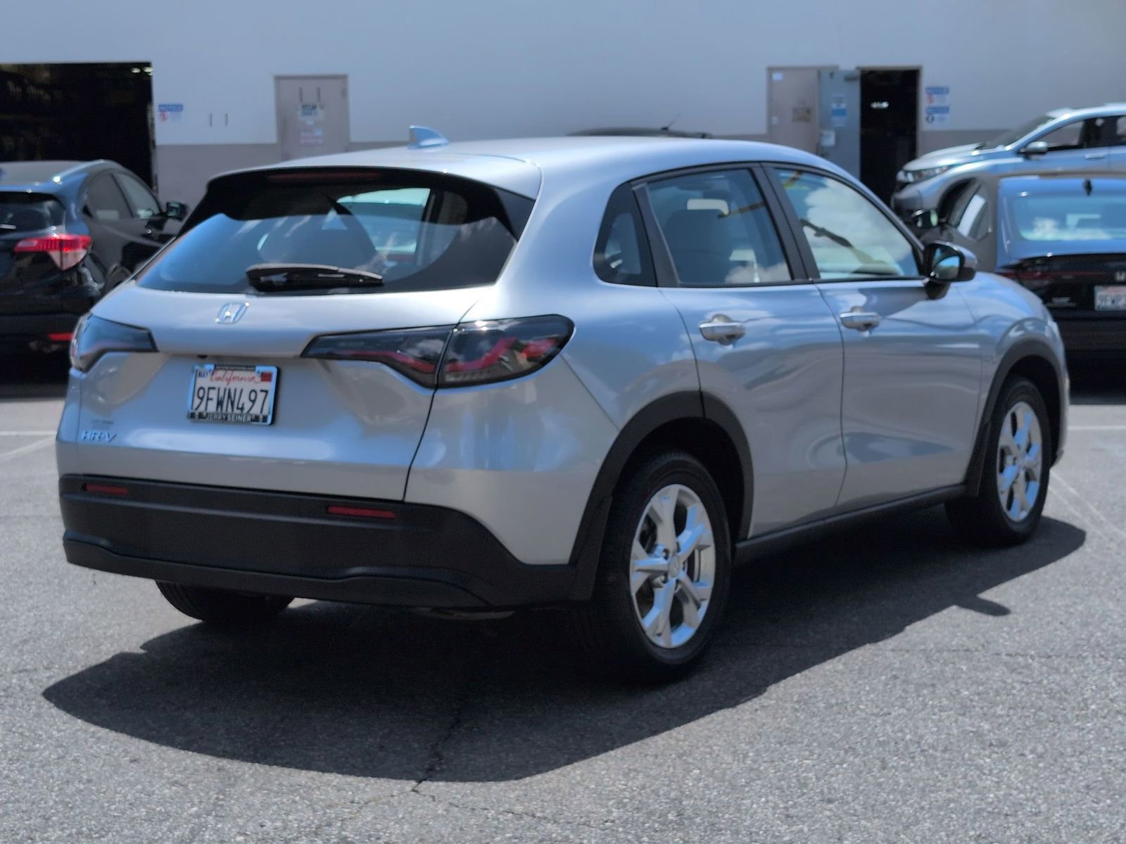 Used 2023 Honda HR-V LX image 5
