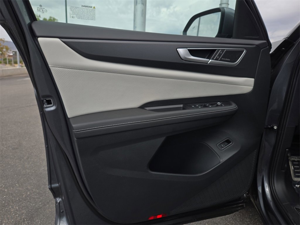 New 2025 Volkswagen Atlas Cross Sport SEL Premium R-Line image 17