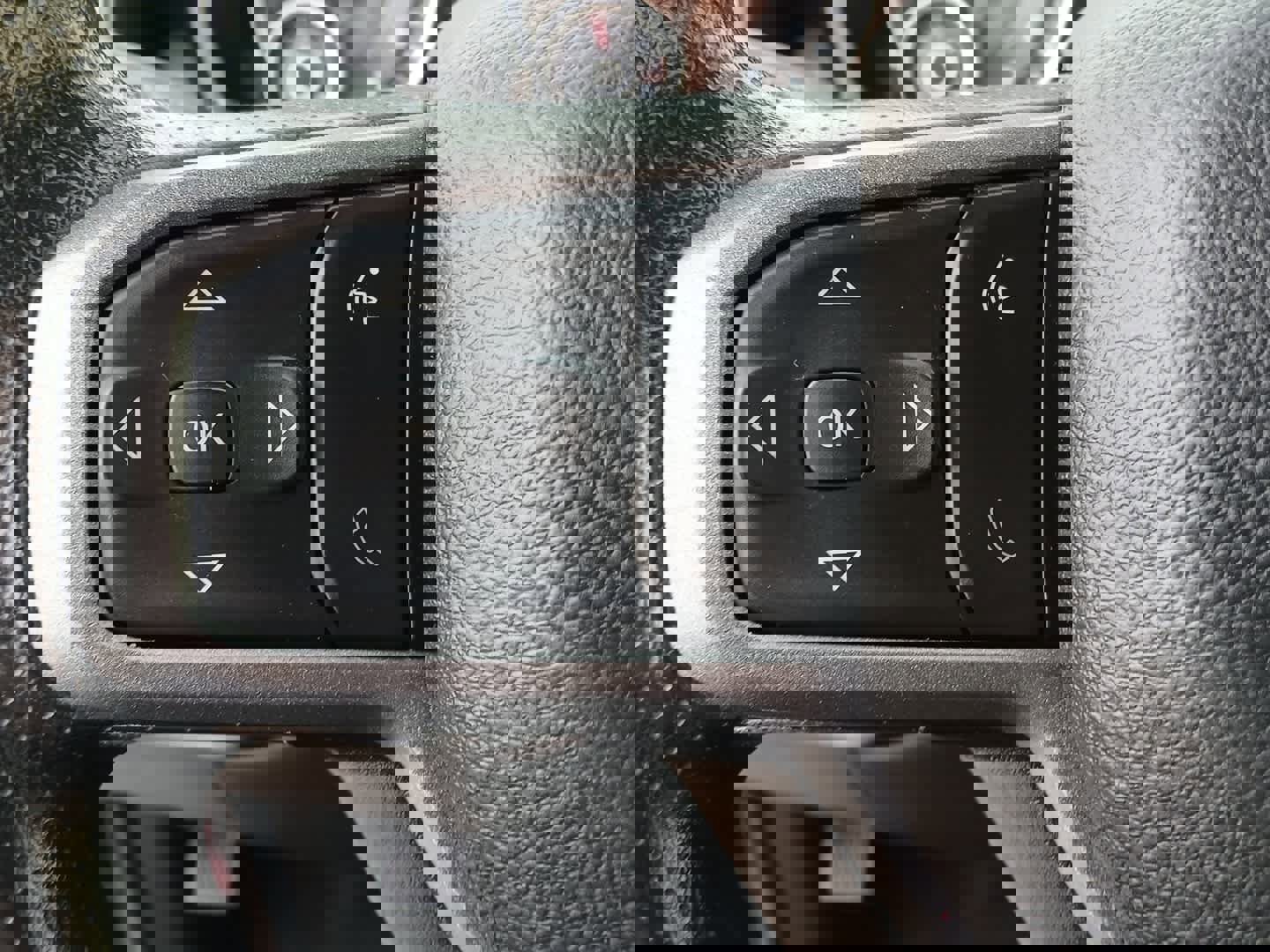 Used 2023 RAM 2500 Tradesman AWD/4WD image 25