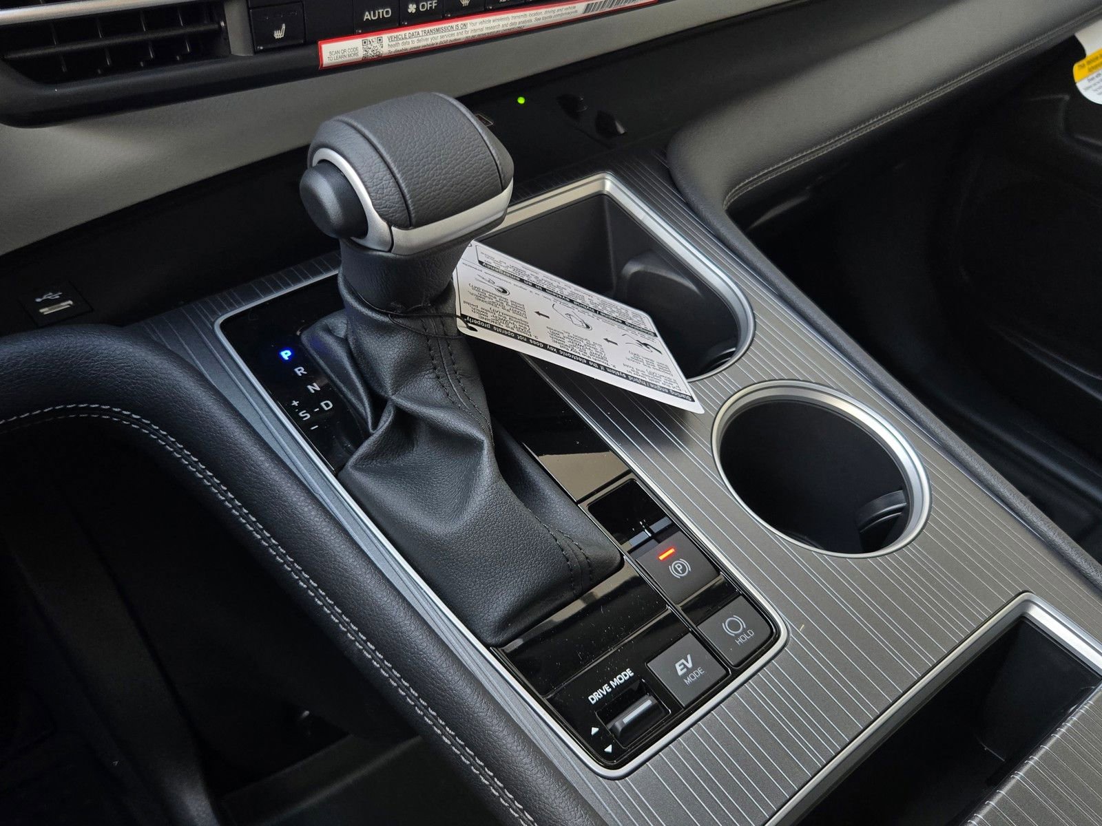 Certified 2026 Toyota Sienna XLE image 18