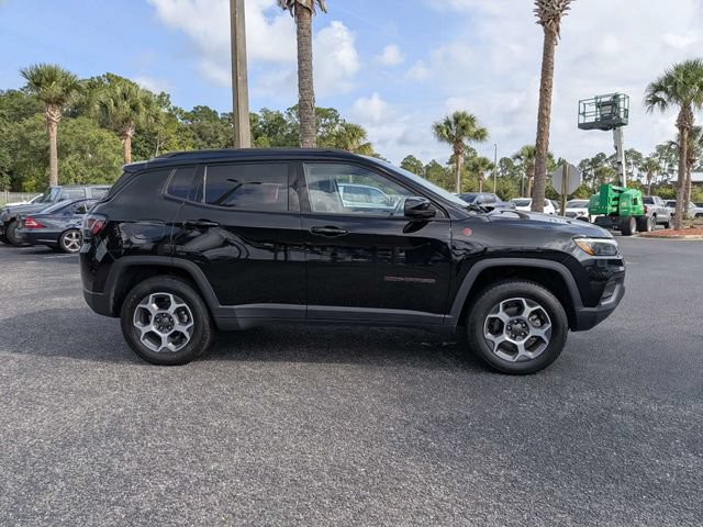 Used 2022 Jeep Compass Trailhawk w/ Trailhawk Elite Group AWD/4WD image 2