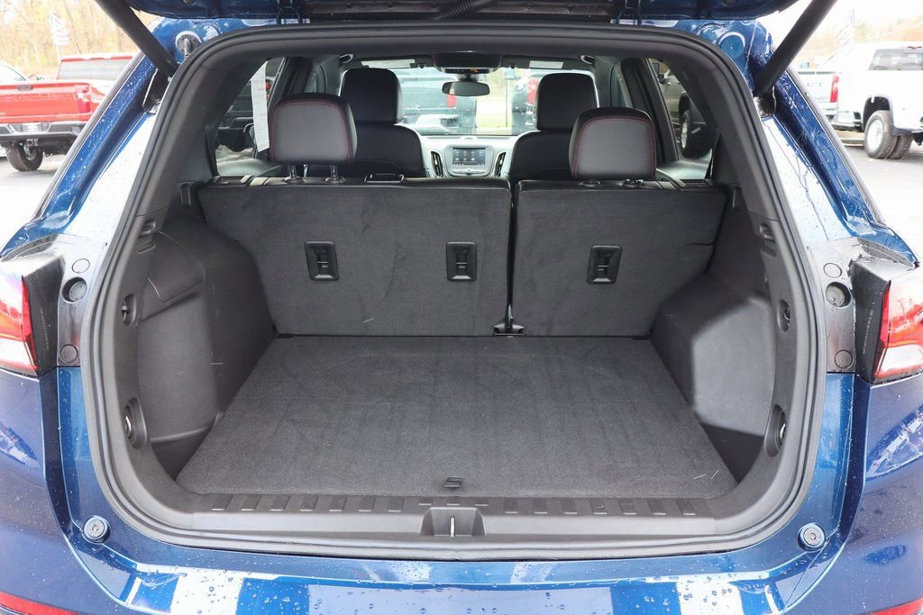 Used 2023 Chevrolet Equinox RS w/ LPO, Floor Liner Package image 22