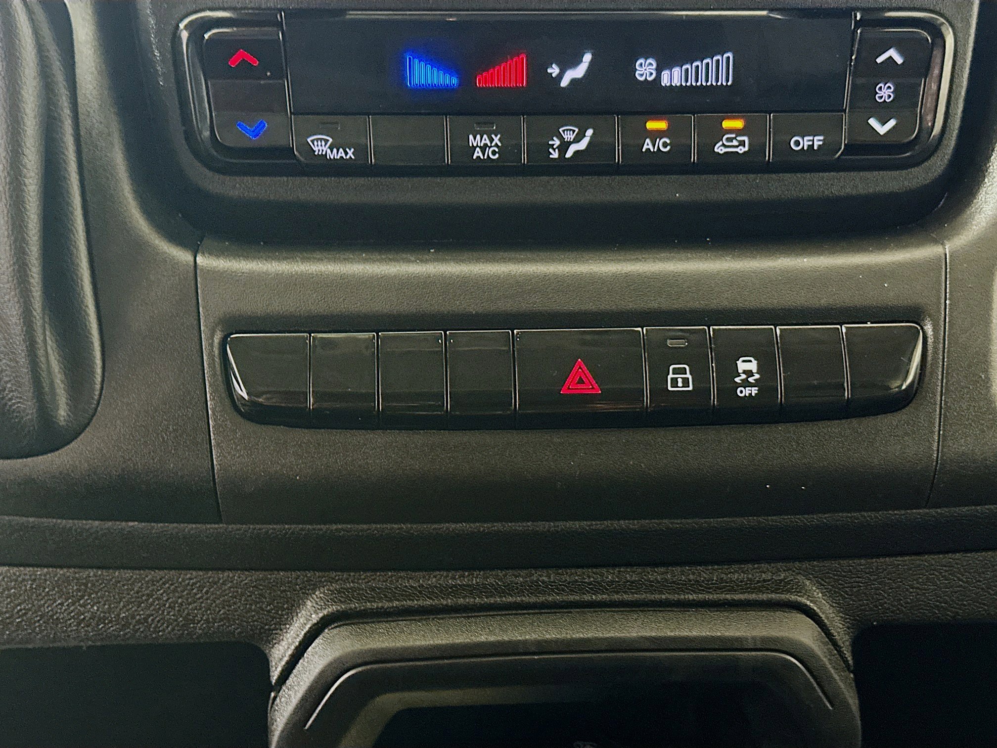 Used 2023 RAM ProMaster 2500 FWD image 22