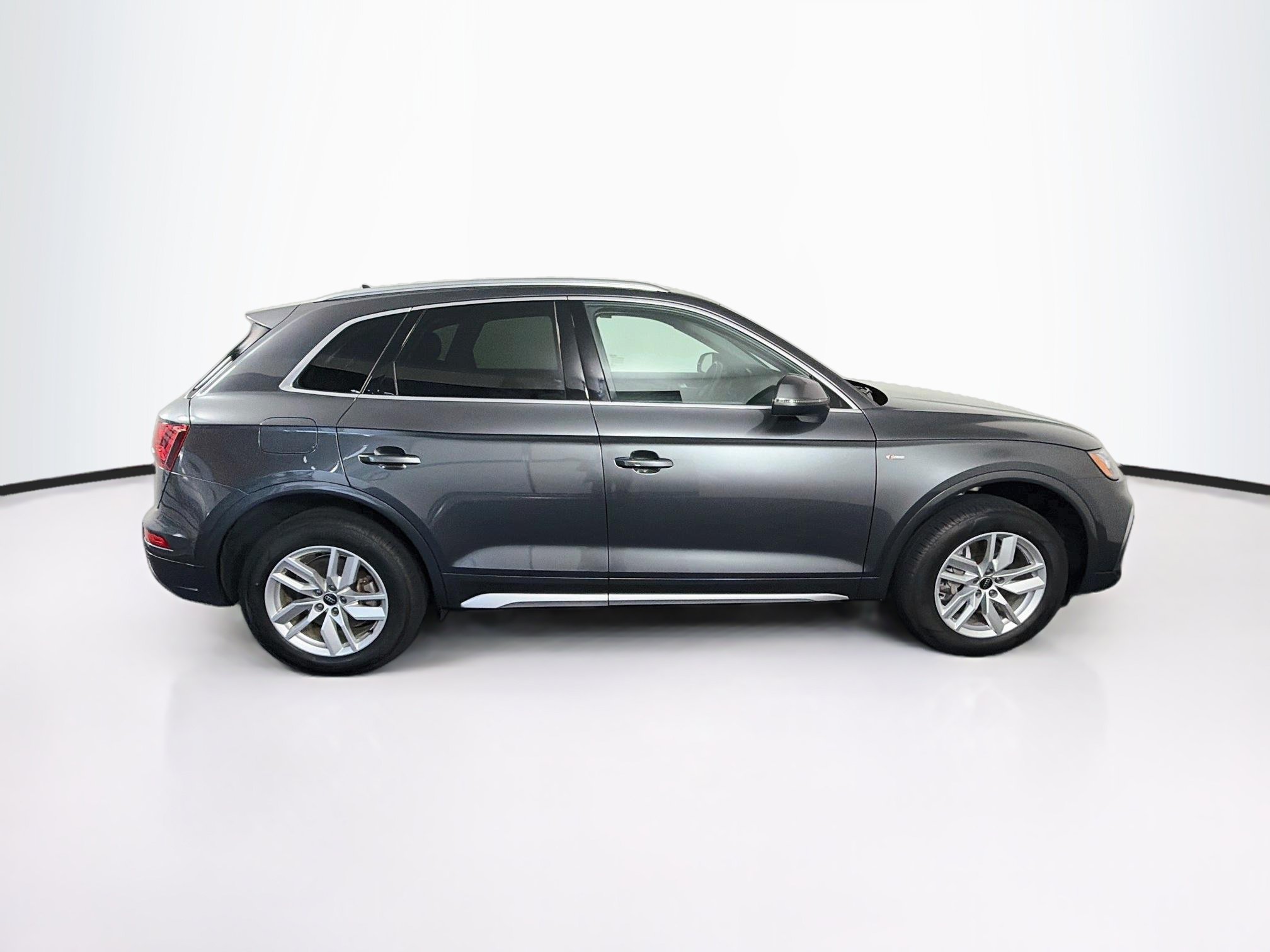 Used 2024 Audi Q5 2.0T Premium AWD/4WD image 10