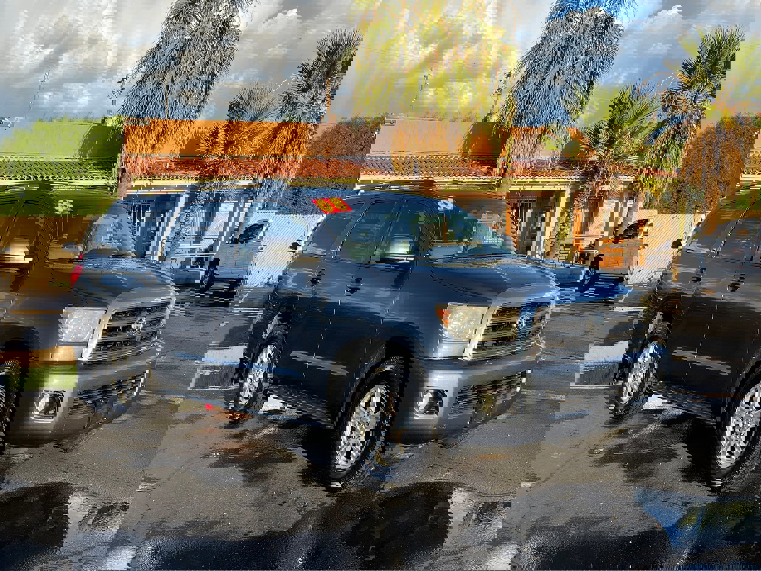 Used 2008 Toyota Sequoia SR5 image 7