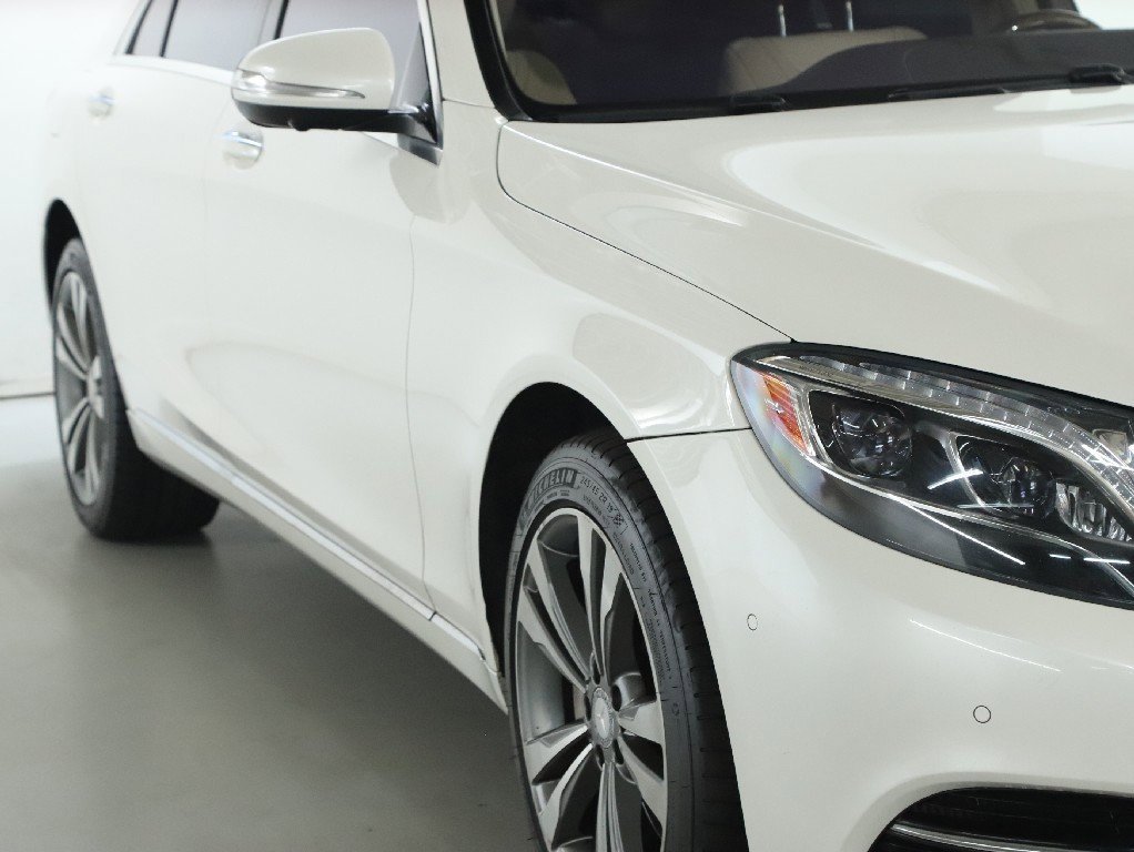 Used 2015 Mercedes-Benz S 550 4MATIC Sedan image 14