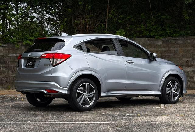 Used 2020 Honda HR-V Touring image 4