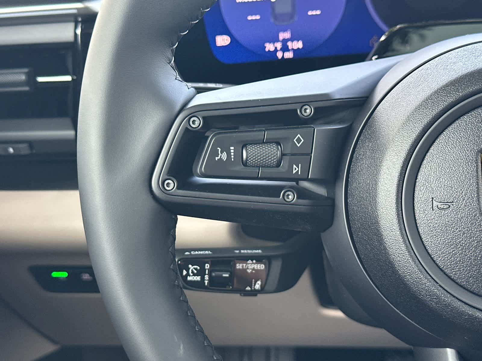 New 2026 Porsche Macan Electric RWD image 28
