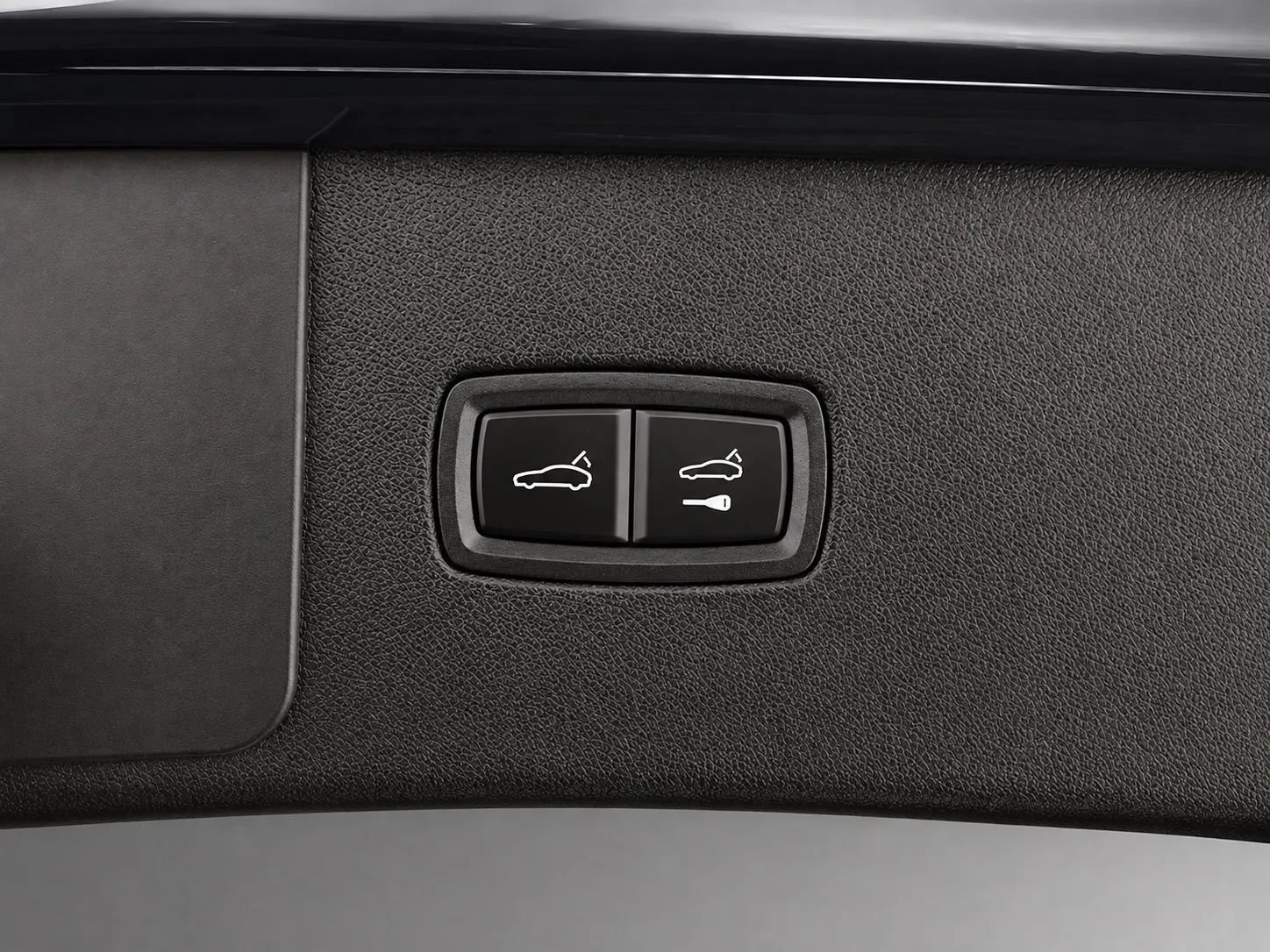 Used 2023 Porsche Cayenne S Platinum AWD/4WD image 19