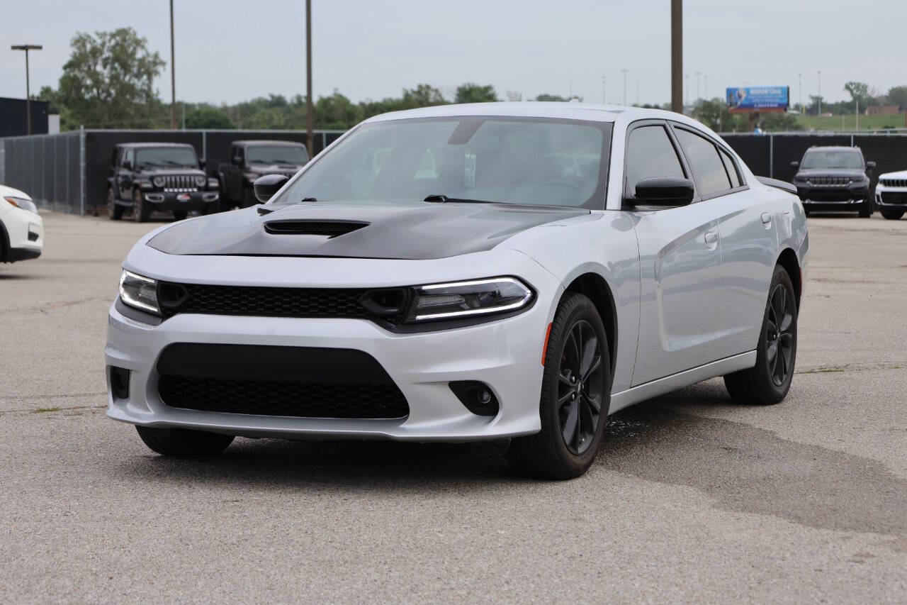 Used 2023 Dodge Charger SXT w/ Blacktop Package AWD/4WD image 6