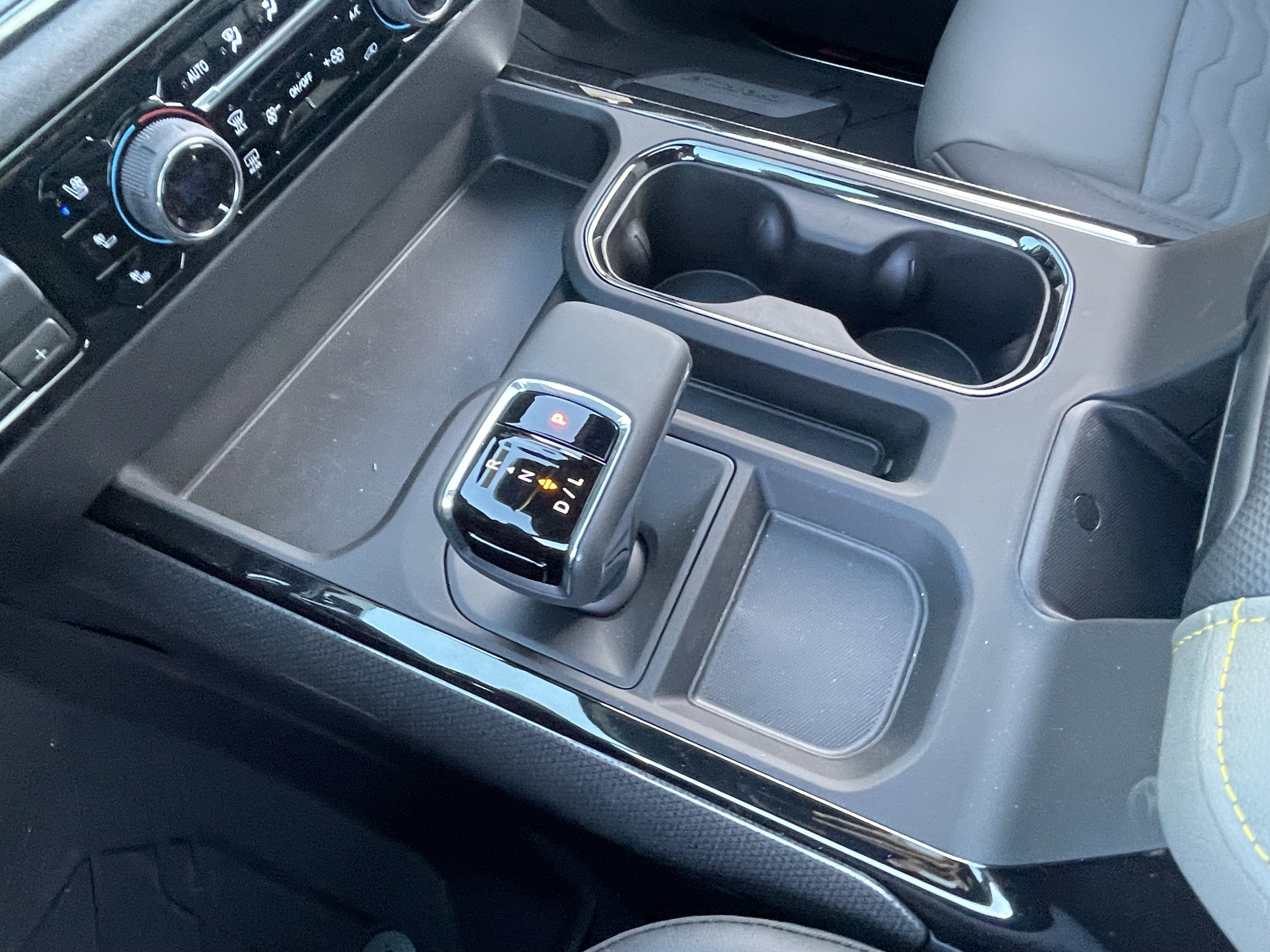 New 2026 Chevrolet Silverado 1500 ZR2 image 26