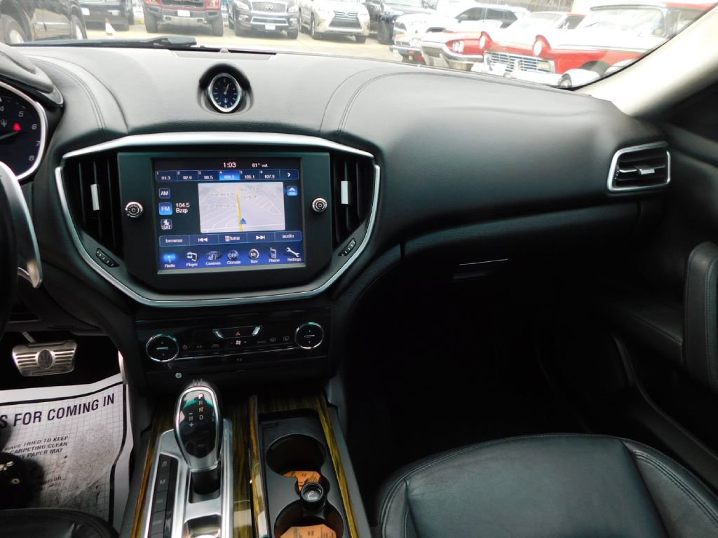 Used 2014 Maserati Ghibli S Q4 AWD/4WD image 35
