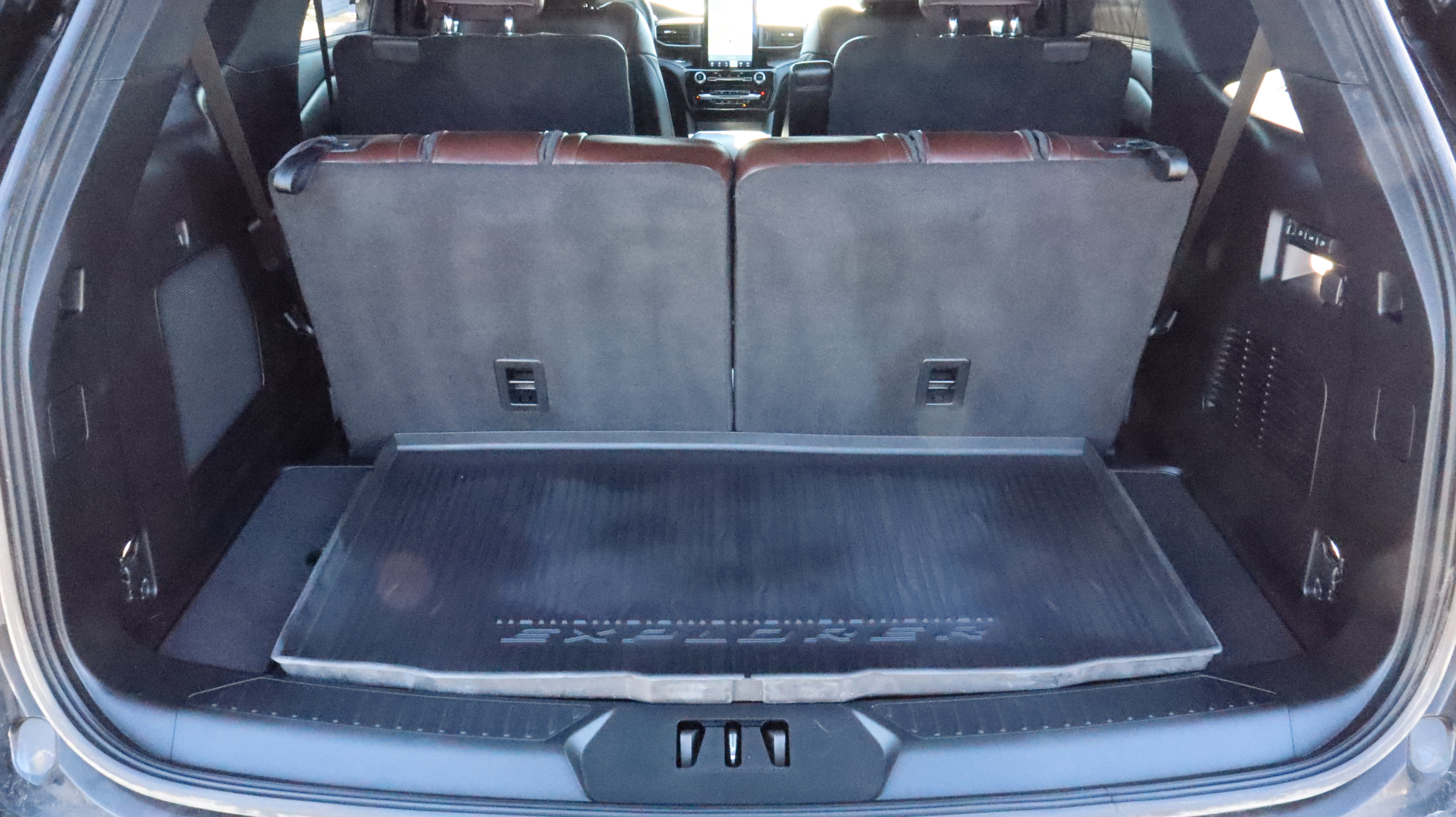 Used 2021 Ford Explorer Platinum w/ Equipment Group 601A image 15