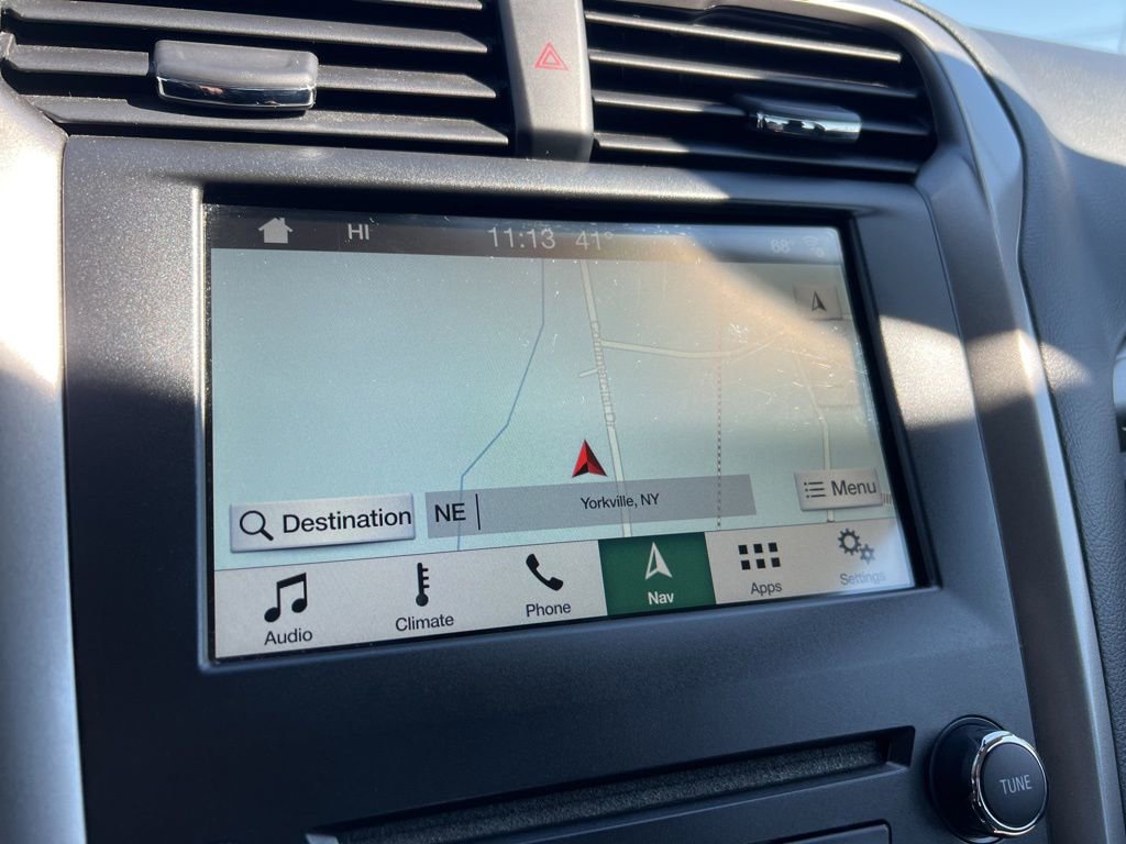 Used 2018 Ford Fusion SE w/ Fusion SE Technology Package image 13