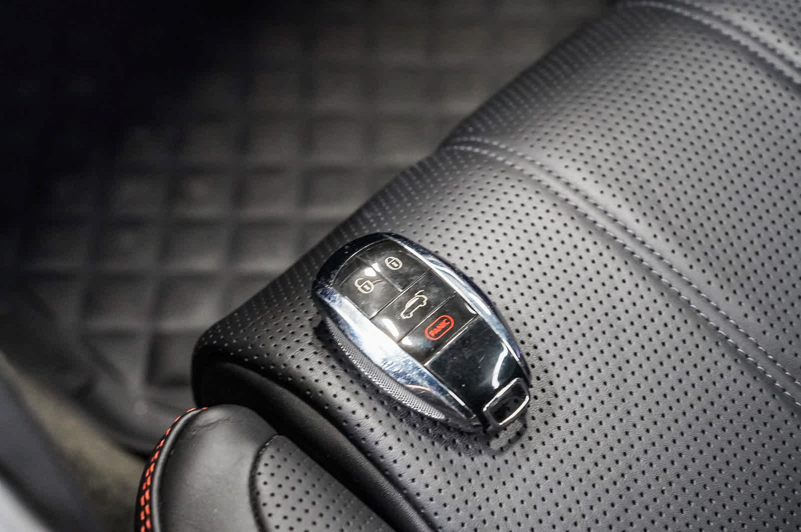Used 2021 Bentley Bentayga AWD/4WD image 27