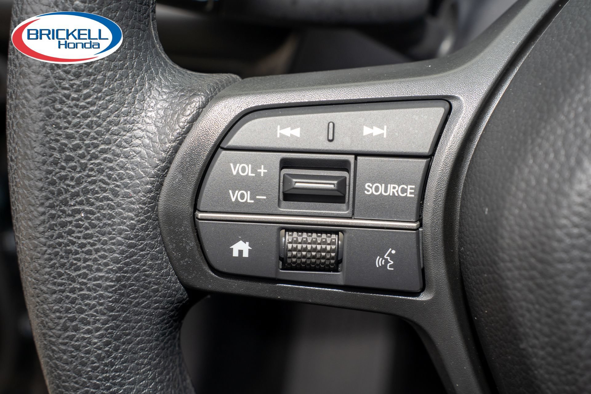 Certified 2024 Honda HR-V LX image 29