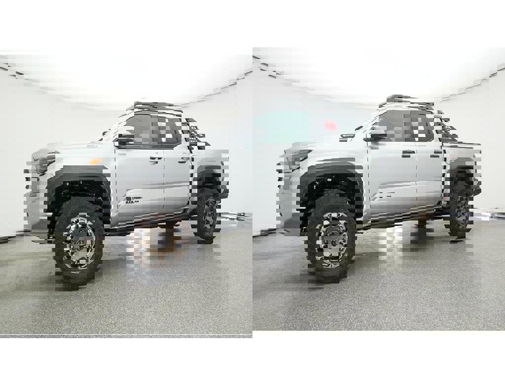 New 2025 Toyota Tacoma Trailhunter image 18