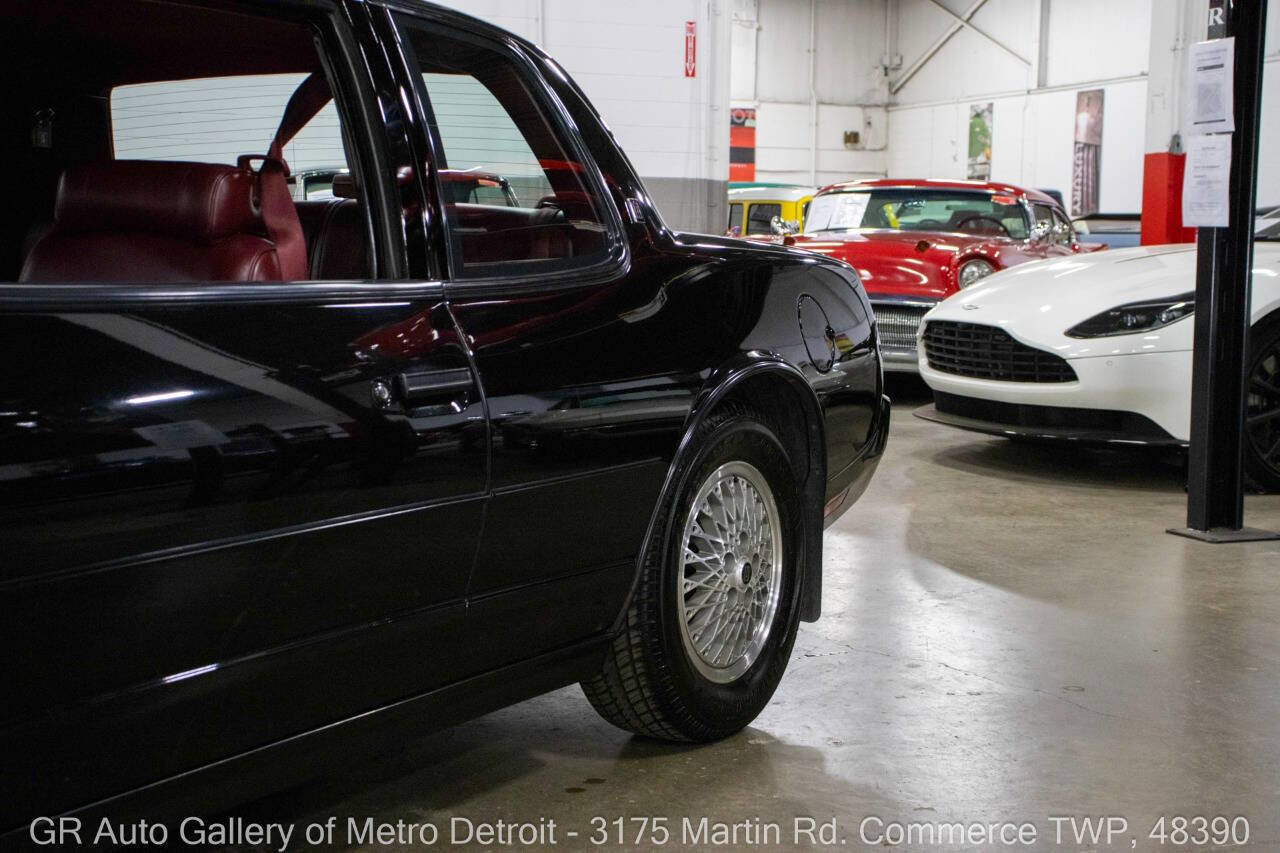 Used 1988 Oldsmobile Toronado Trofeo image 21