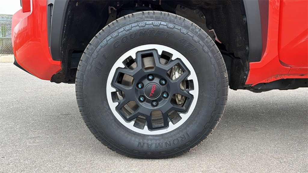 Certified 2024 Toyota Tacoma TRD Off-Road image 40
