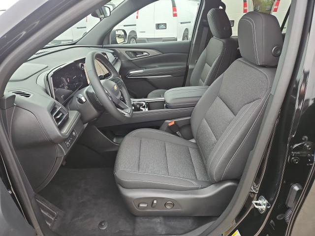 New 2026 Chevrolet Traverse LT w/ LPO, Cargo Package FWD image 19