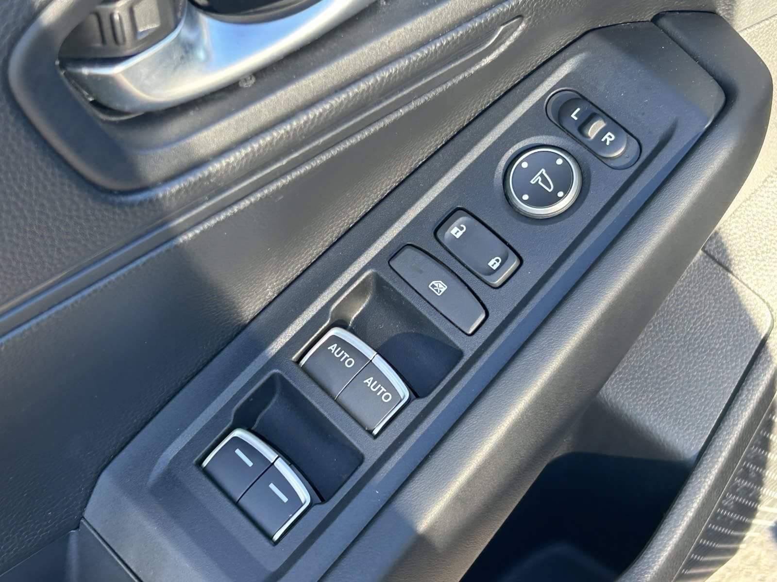 Certified 2024 Honda Accord LX image 25