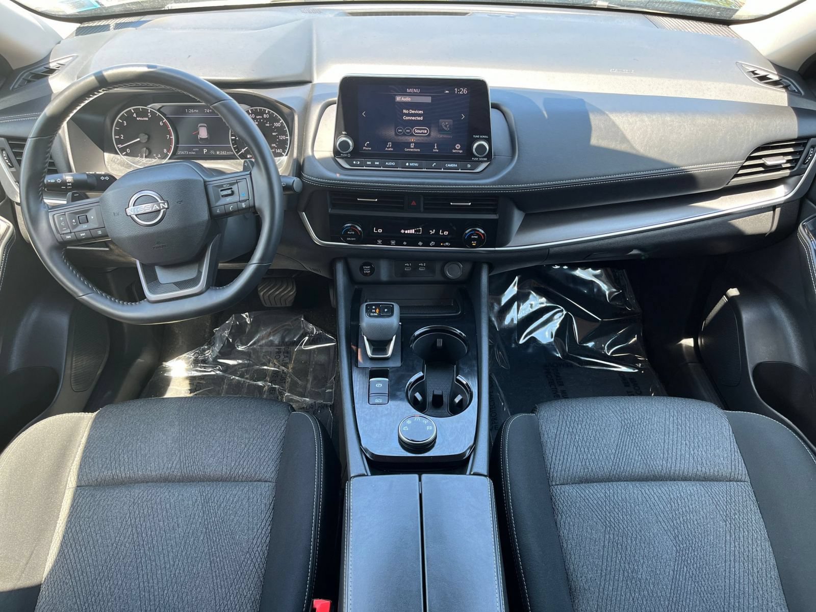 Used 2025 Nissan Rogue SV AWD/4WD image 38