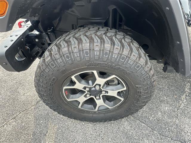 Used 2020 Jeep Wrangler Unlimited Rubicon w/ Dual Top Group image 39