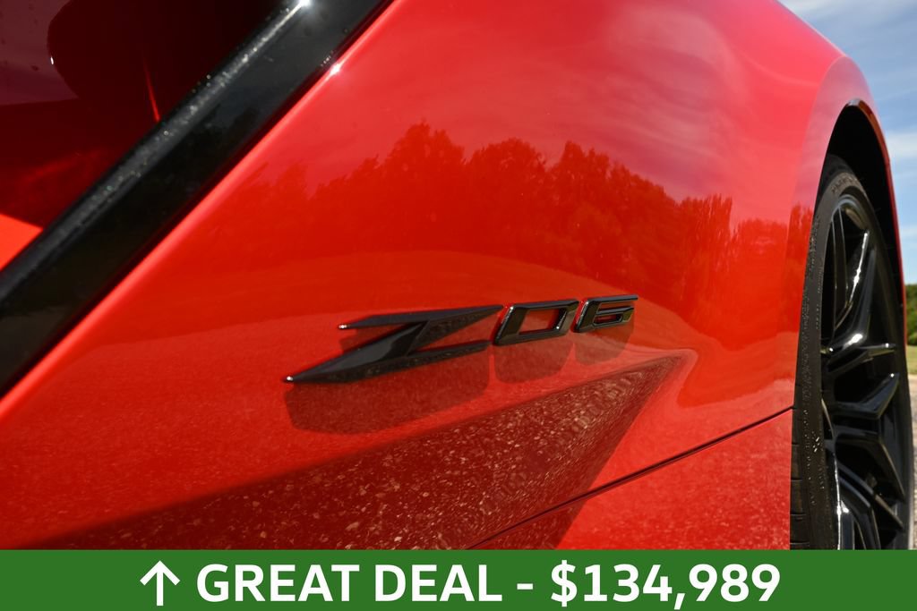 Used 2026 Chevrolet Corvette Z06 w/ Stealth Interior Trim Package RWD image 13