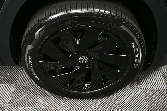New 2026 Volkswagen Atlas SE image 37