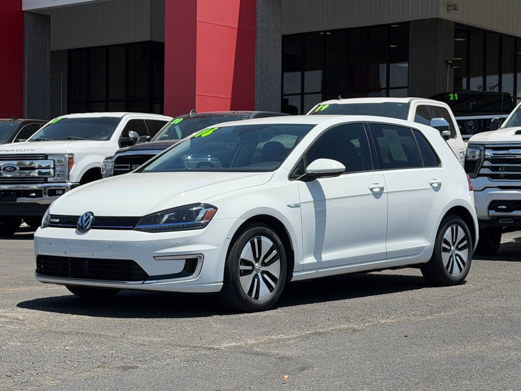 Used 2016 Volkswagen e-Golf SEL Premium w/ Driver Assistance Package FWD image 45