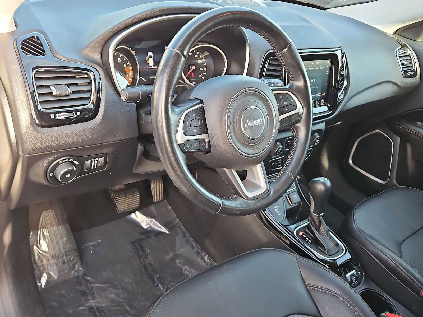 Used 2020 Jeep Compass Limited image 10