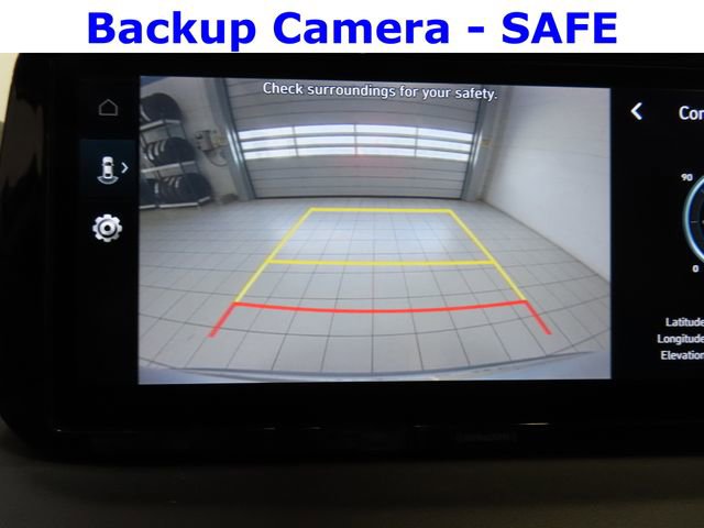 Used 2023 Hyundai Santa Fe SEL image 9