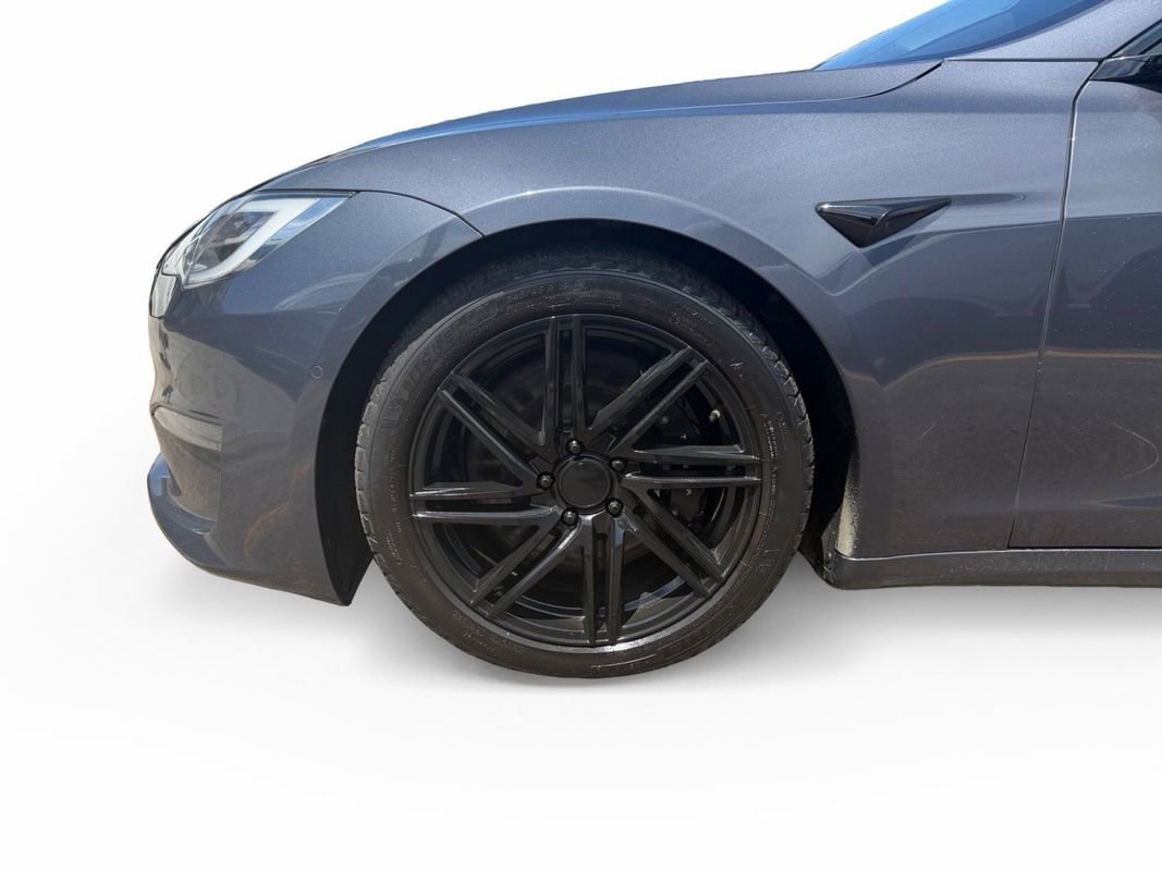 Used 2022 Tesla Model S Plaid AWD/4WD image 9