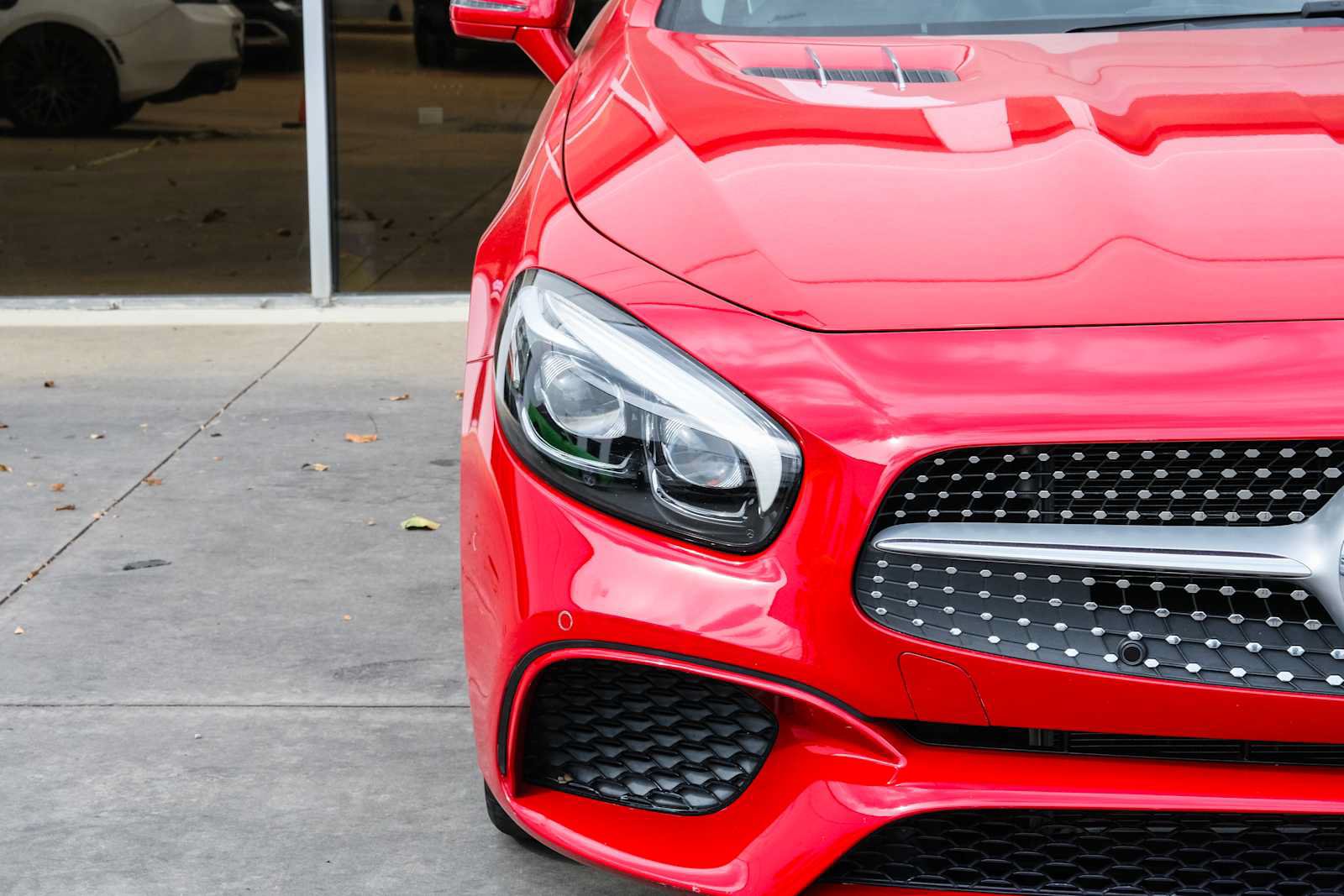 Used 2017 Mercedes-Benz SL 450 image 3
