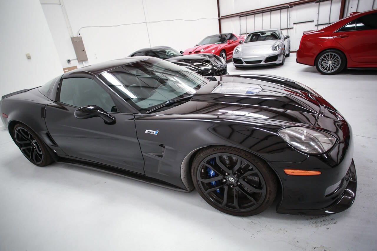 Used 2009 Chevrolet Corvette ZR1 w/ Preferred Equipment Group RWD image 23