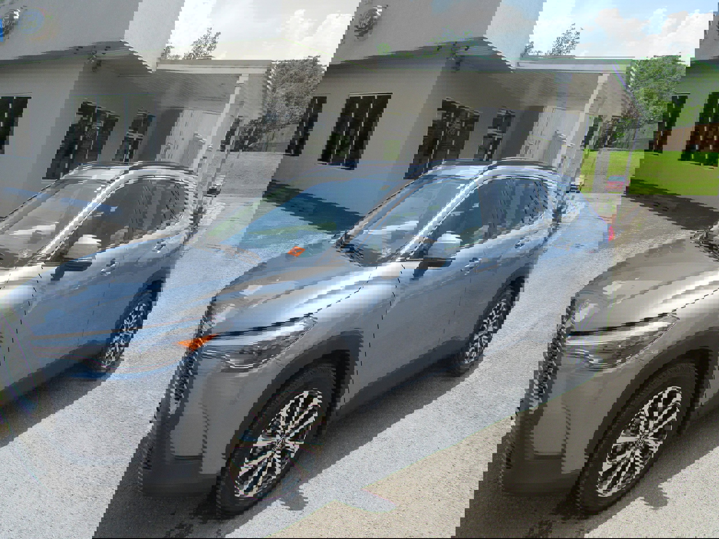 Used 2022 Toyota Corolla Cross XLE