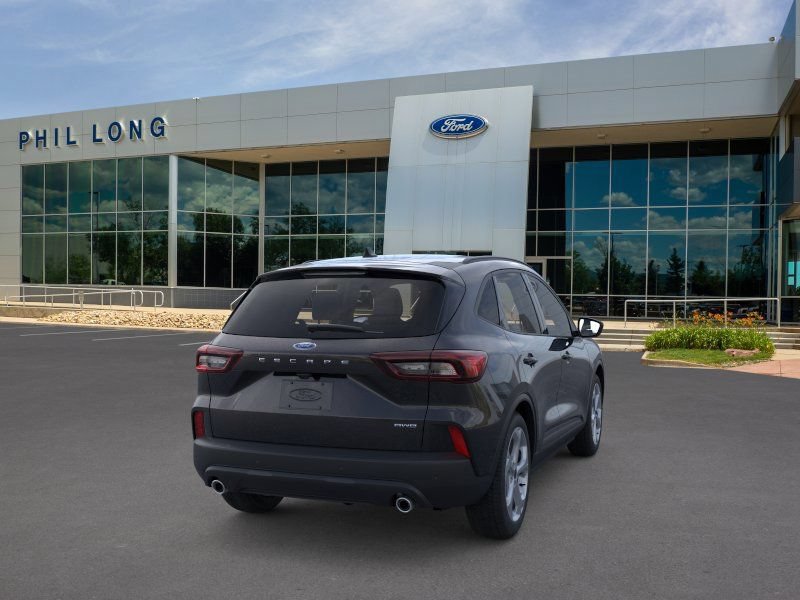 New 2026 Ford Escape ST-Line w/ Tech Pack #1 AWD/4WD image 8
