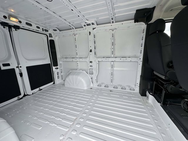 New 2025 RAM ProMaster 1500 w/ Premium Convenience Group FWD image 25