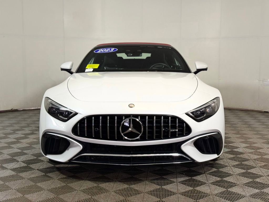 Used 2023 Mercedes-Benz SL 55 AMG 4MATIC w/ Driver Assistance Package image 9